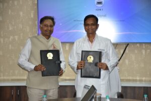 एम्स रायपुर और श्री सत्य साईं हेल्थ एंड एजुकेशन ट्रस्ट के बीच शैक्षणिक सहयोग हेतु एमओयू, स्वास्थ्य शिक्षा को मिलेगा नया आयाम